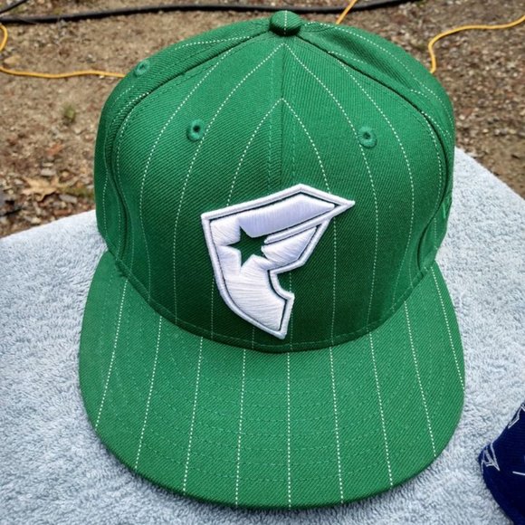 Famous Stars & Straps New Era Hat - Picture 1 of 1